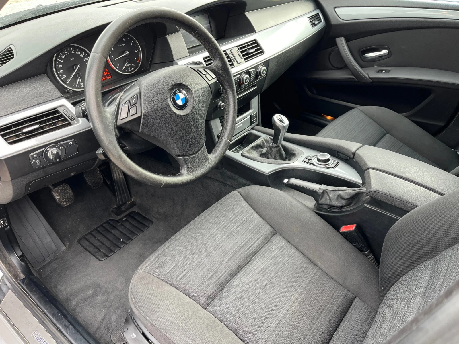 BMW 523 2.5 190k.c фейс, ръчка, 2009г - изображение 7