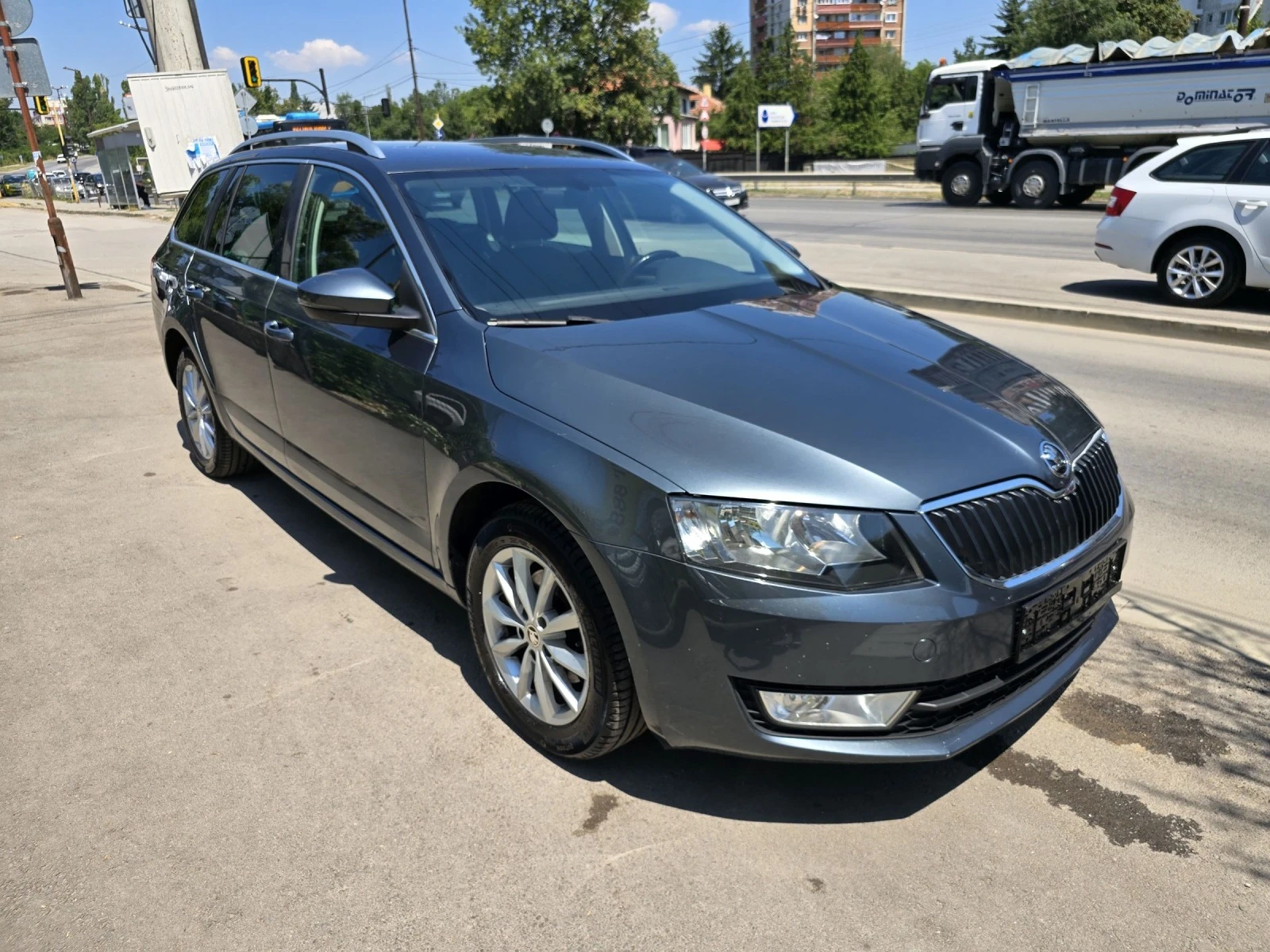 Skoda Octavia 1.4 G-TEC AMBITION/DSG - изображение 3