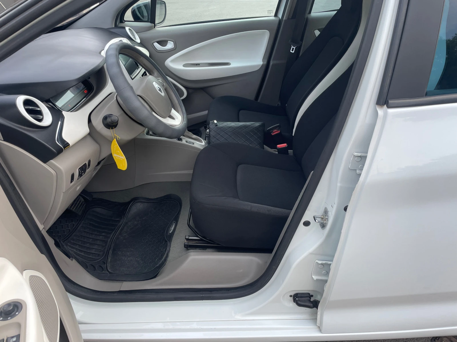 Renault Zoe РЕГИСТРИРАН - изображение 8