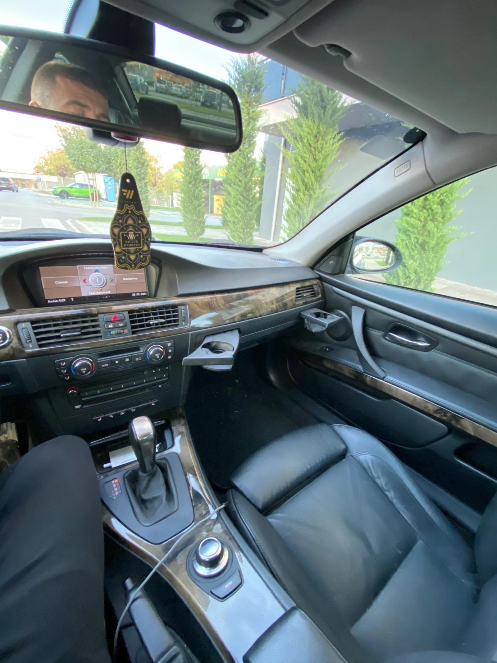 BMW 330 3.0i - изображение 7