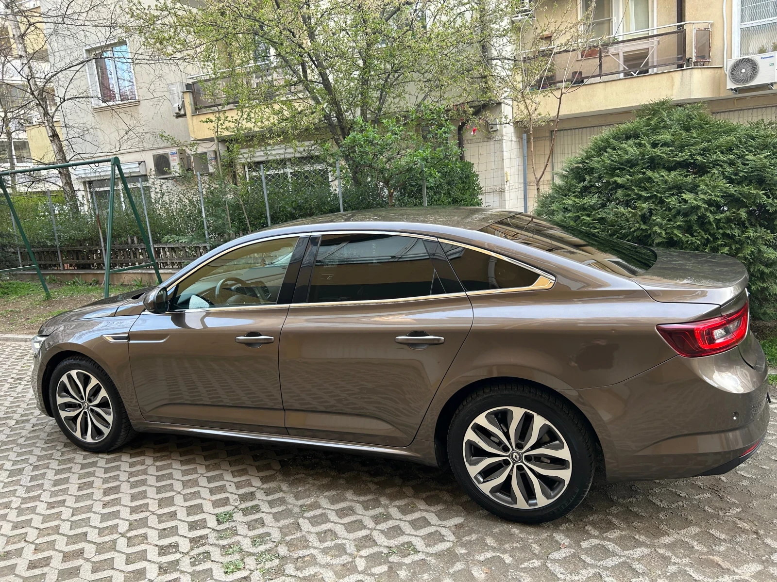 Renault Talisman Intense/ ПЪРВИ СОБСТВЕНИК - изображение 10