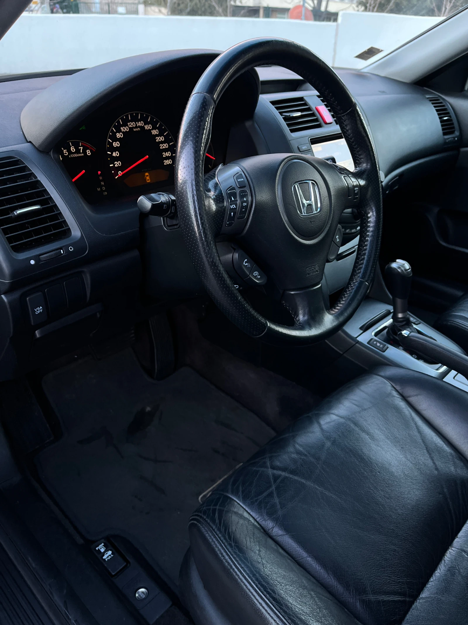 Honda Accord 2.4i v-tec - изображение 7