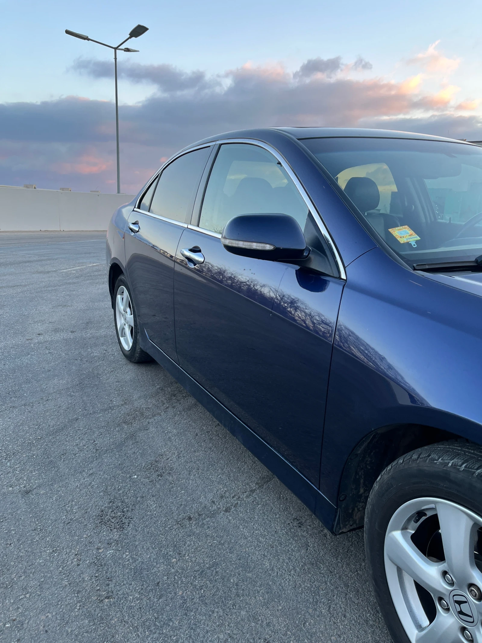 Honda Accord 2.4i v-tec - изображение 3
