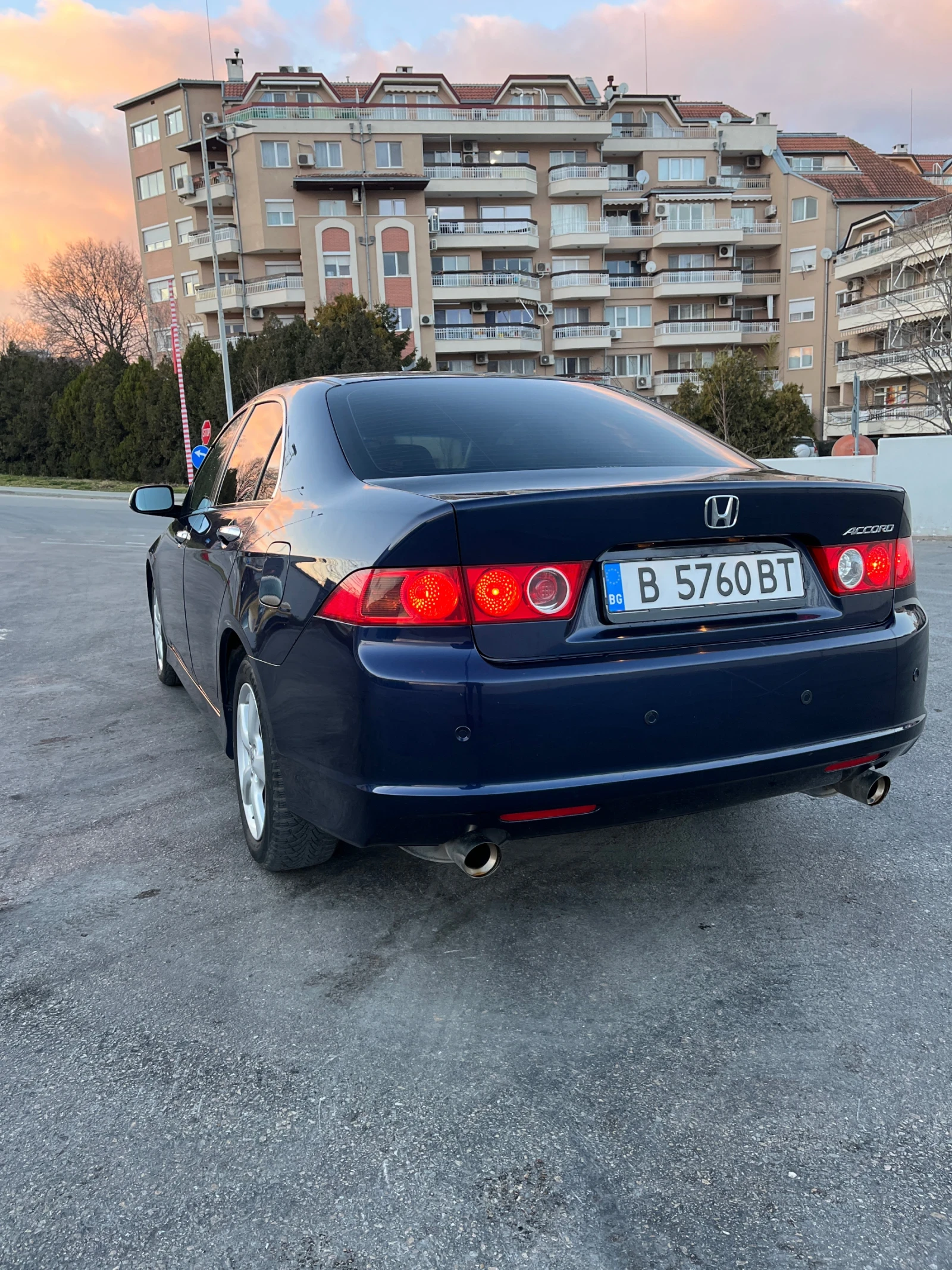 Honda Accord 2.4i v-tec - изображение 6