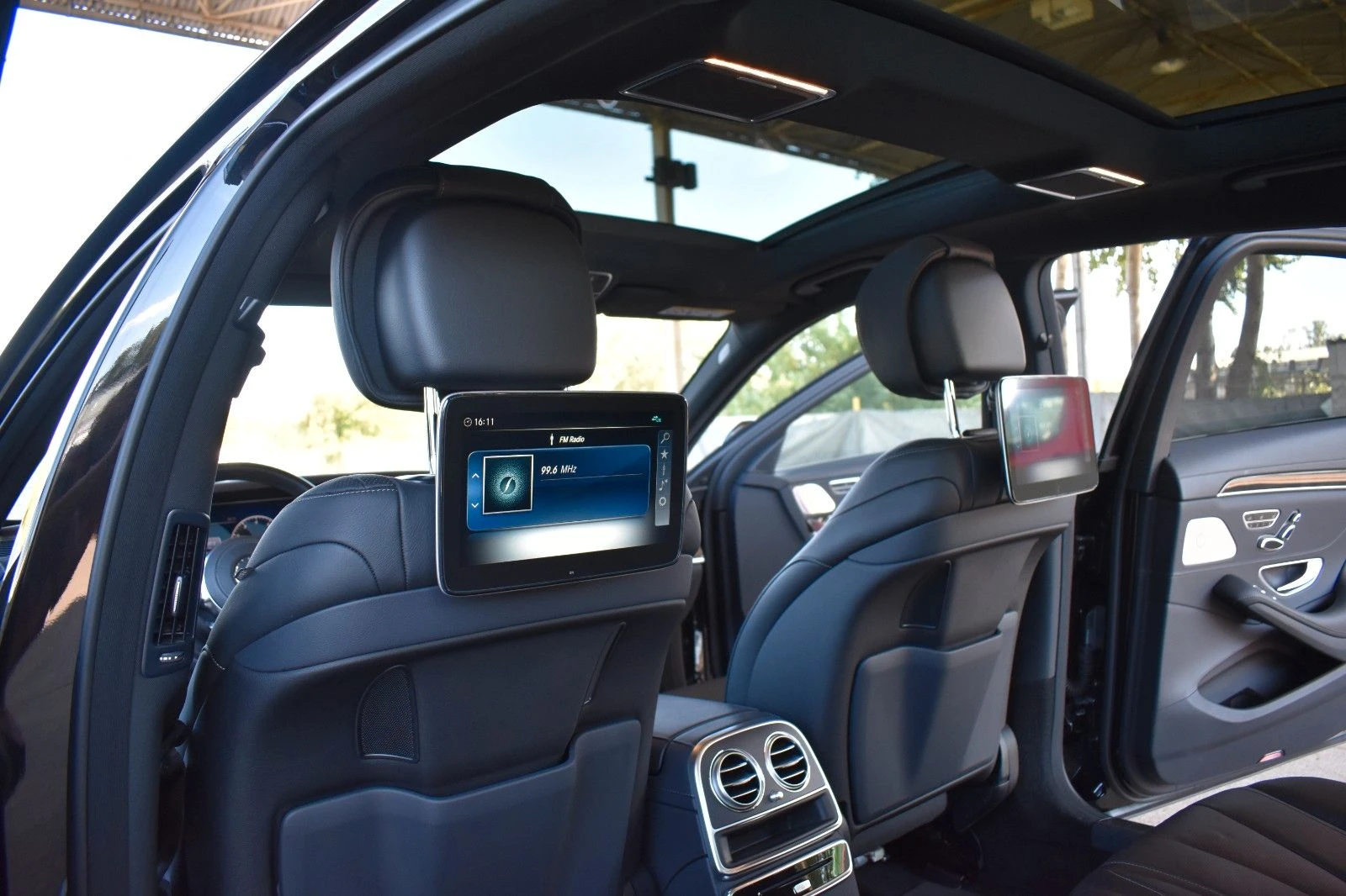 Mercedes-Benz S 500 LONG/435HP/AMG/PANO/NAVI/LED/TV/BURMESTER/384v | Mobile.bg   12