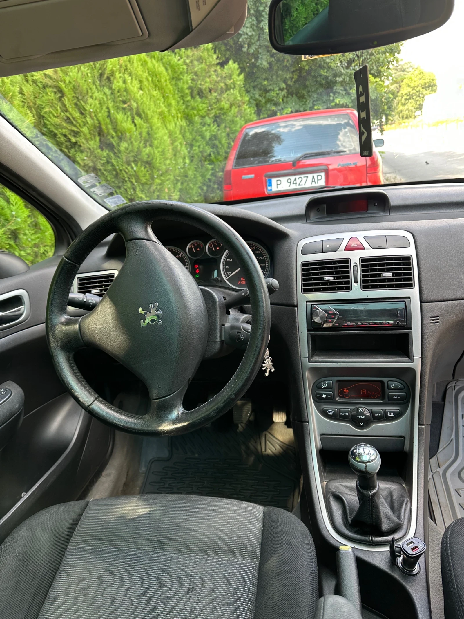 Peugeot 307 SW 2.0HDI  - изображение 6