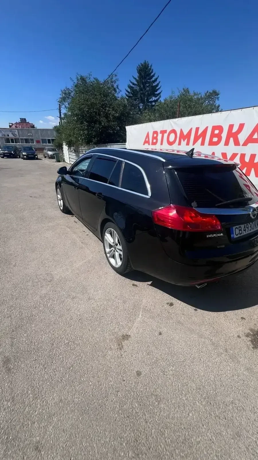 Opel Insignia комби - изображение 2