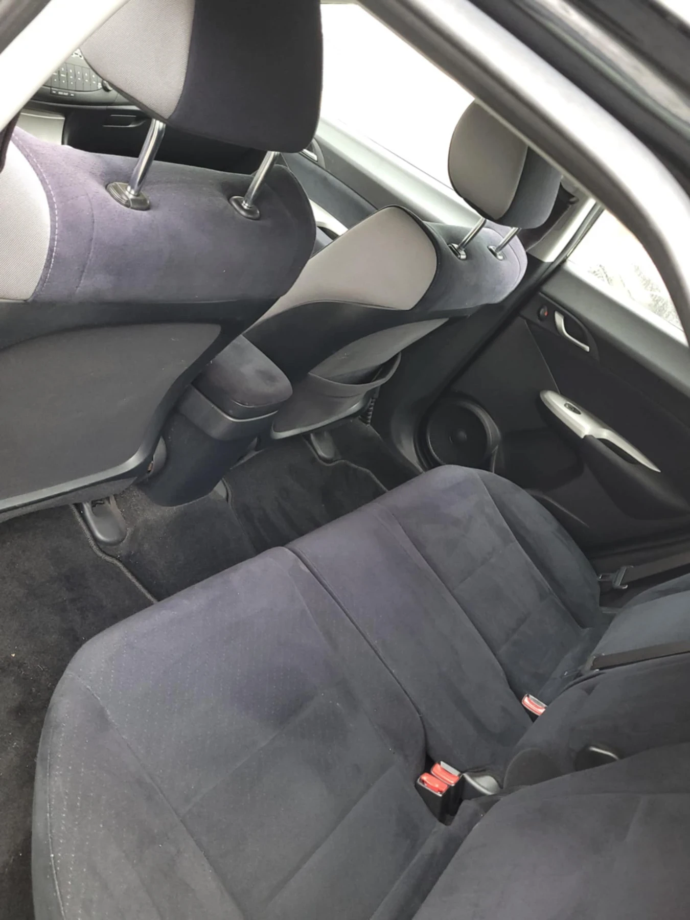 Honda Civic 1, 8 executive  - изображение 7