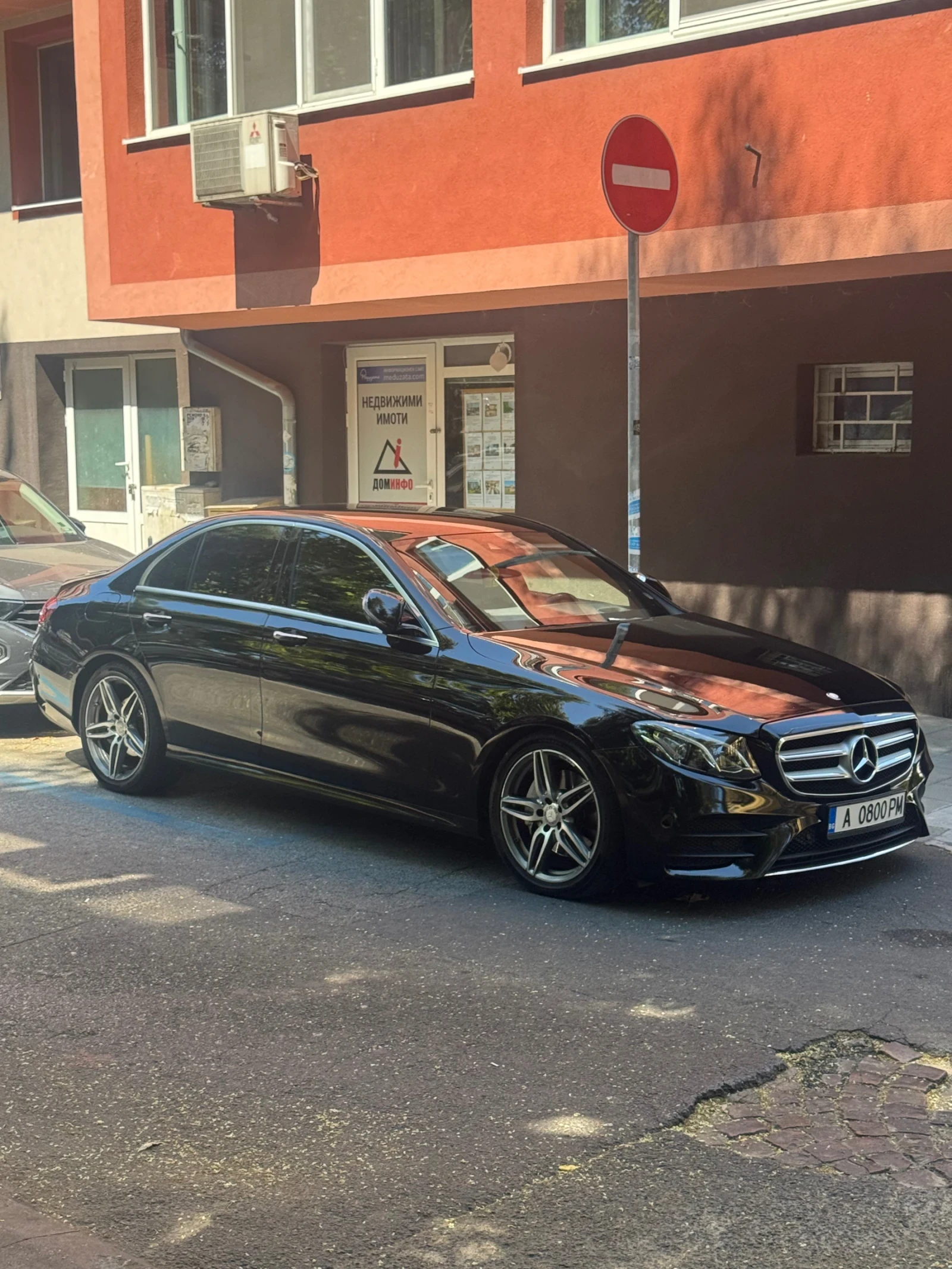 Mercedes-Benz E 220