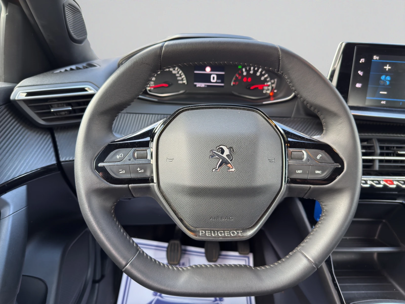 Peugeot 2008  ACTIVE PACK 1.2 �������� �� 08.2030 �. | Mobile.bg � ����������� 11