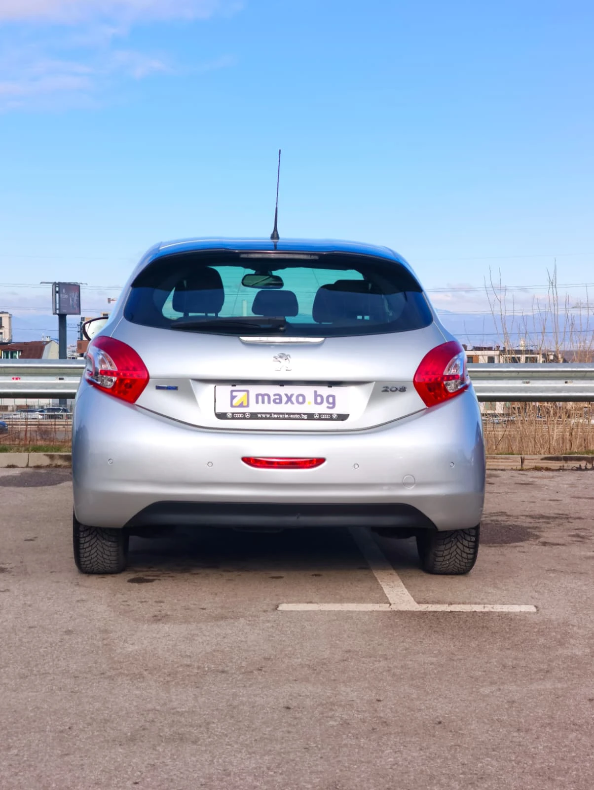 Peugeot 208  - изображение 5