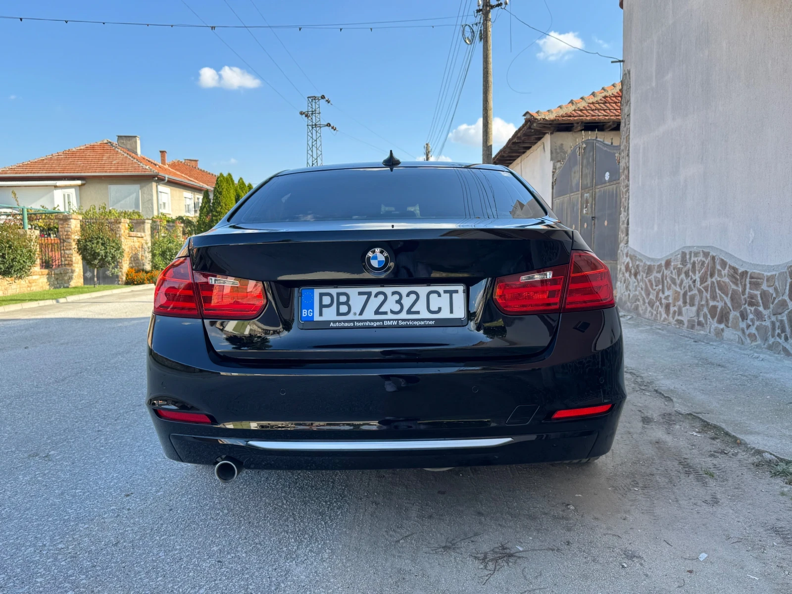 BMW 318 F30 - изображение 3