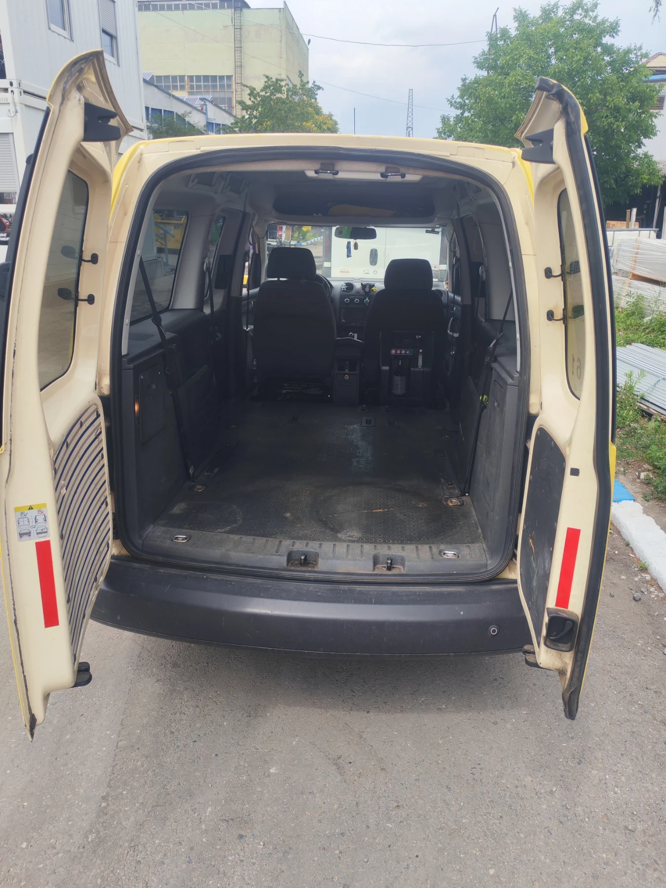 VW Caddy 2.0 метан макси 6+ 1, снимка 10 - Автомобили и джипове - 54009017