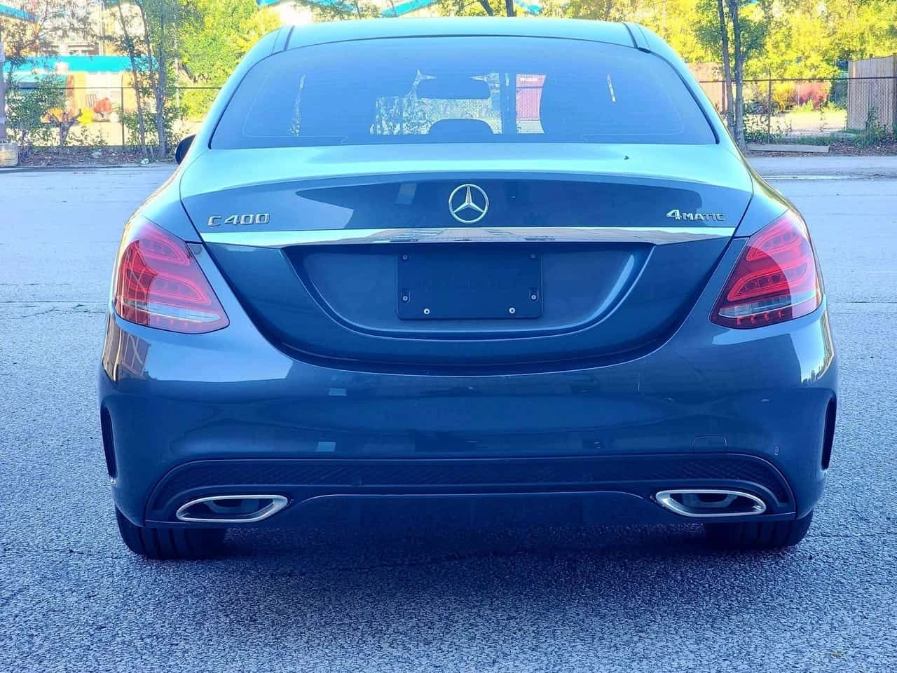 Mercedes-Benz C 400 KEYLESS * SUNROOF * ОТ ПРЕДСТАВИТЕЛСТВО, снимка 6 - Автомобили и джипове - 54427244