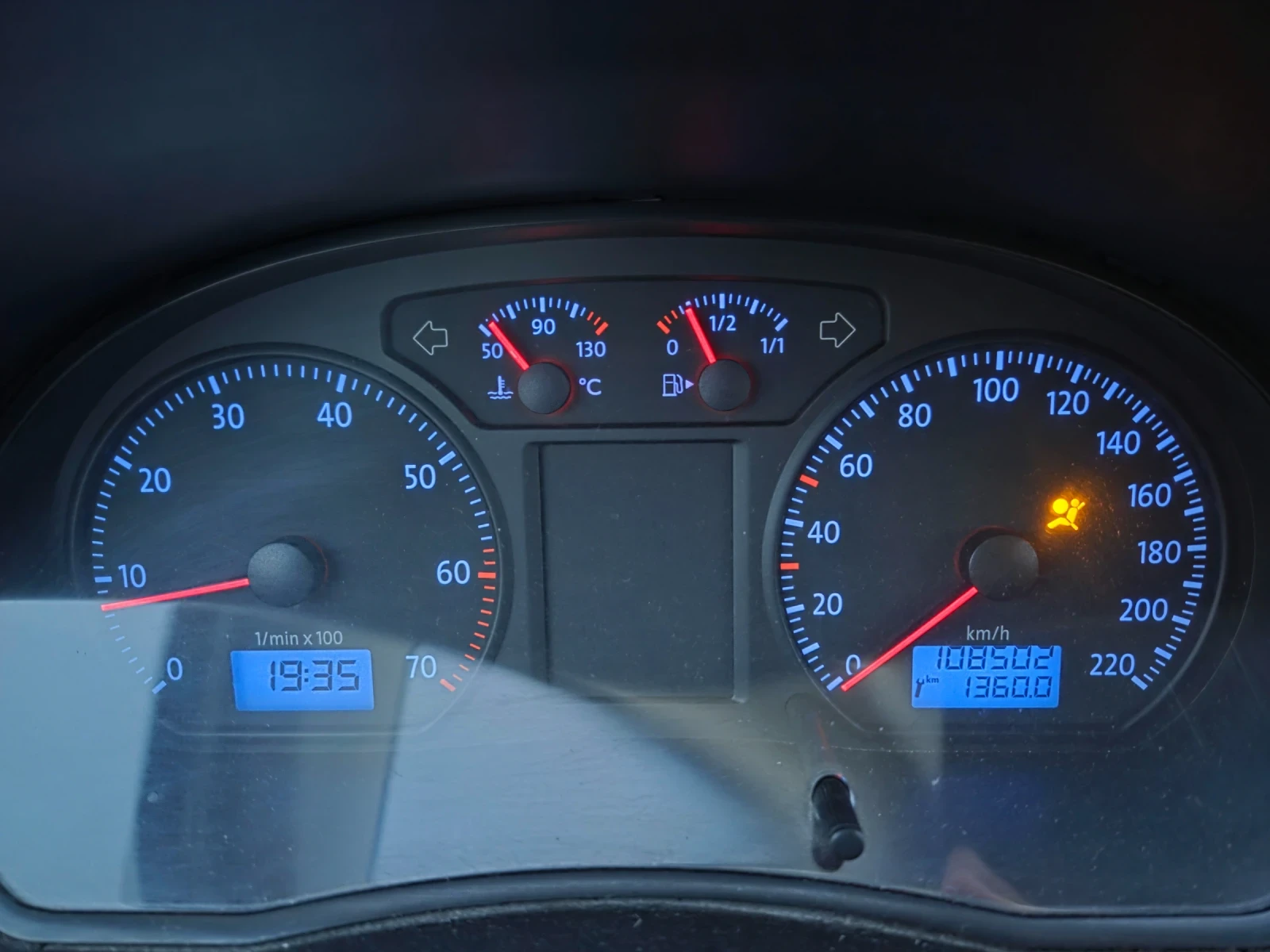 VW Polo, снимка 2 - Автомобили и джипове - 54579852