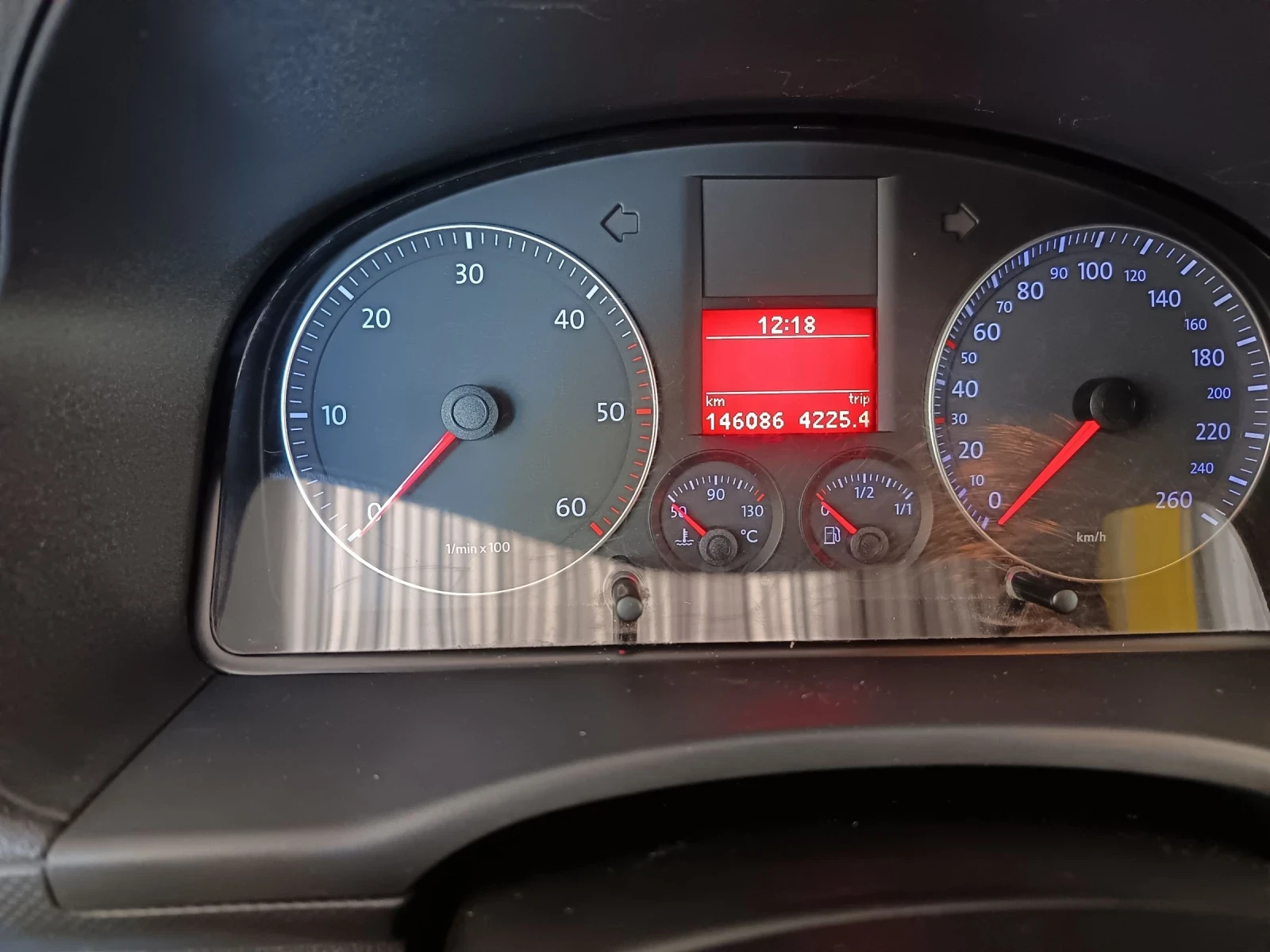 VW Caddy 1.9TDI 105к.с., снимка 10 - Автомобили и джипове - 55250402