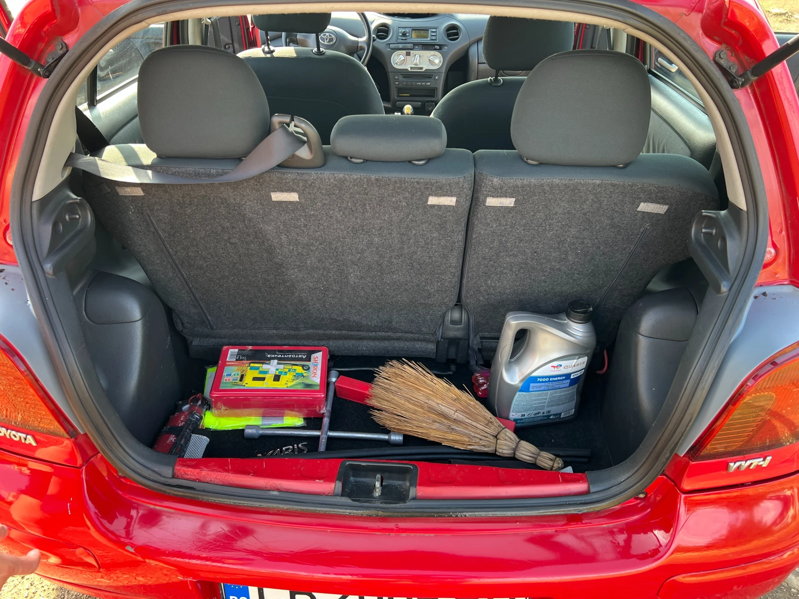 Toyota Yaris, снимка 12 - Автомобили и джипове - 55417979