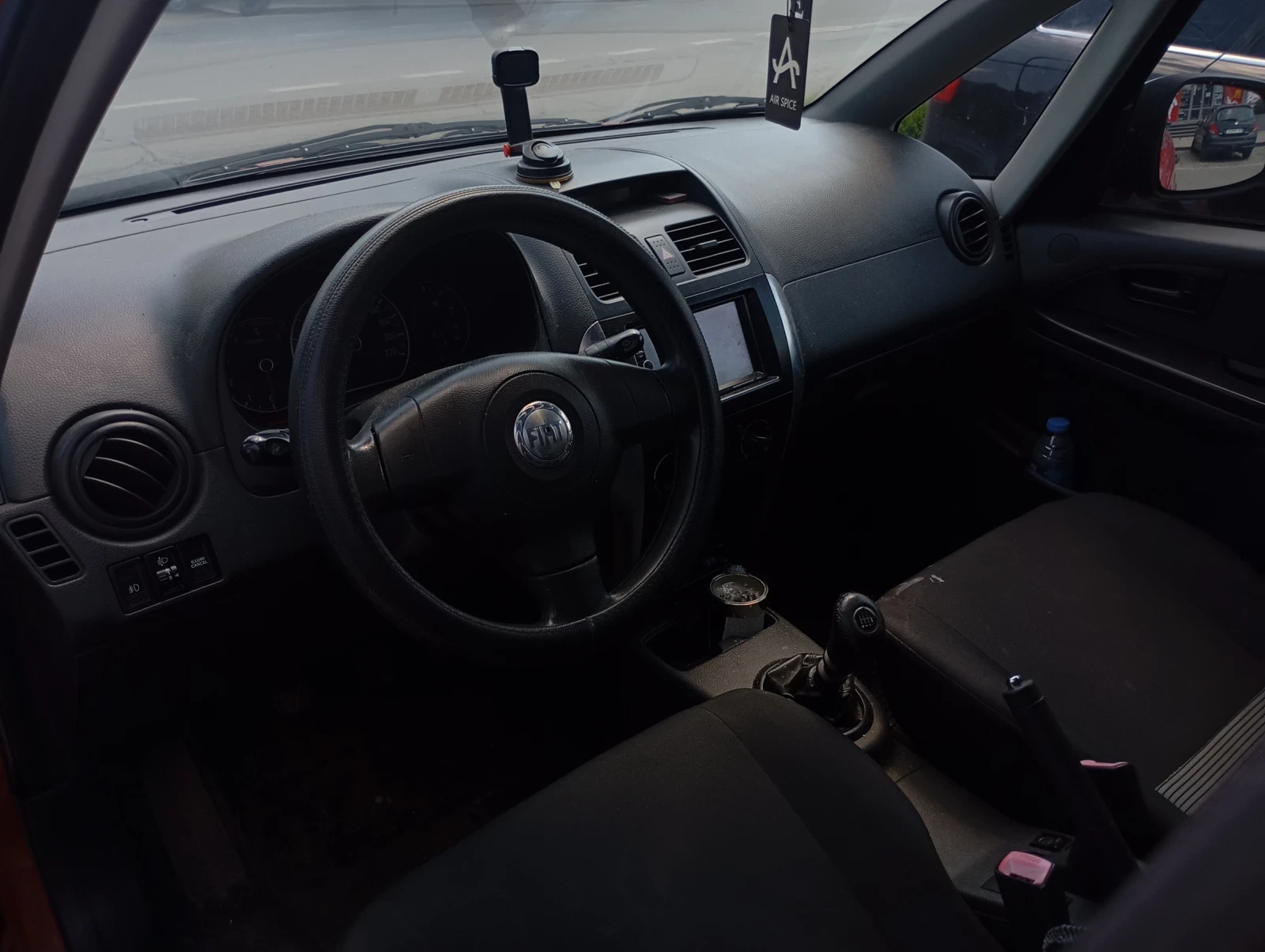 Fiat Sedici, снимка 7 - Автомобили и джипове - 55416151