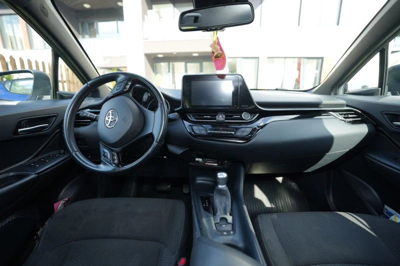 Toyota C-HR 1.2, снимка 11 - Автомобили и джипове - 47368804