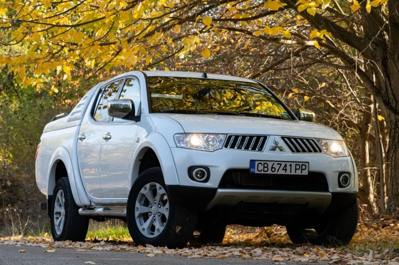 Mitsubishi L200, снимка 1 - Автомобили и джипове - 47721043