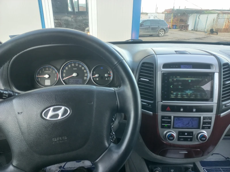 Hyundai Santa fe  V6 4WD, снимка 10 - Автомобили и джипове - 48719150