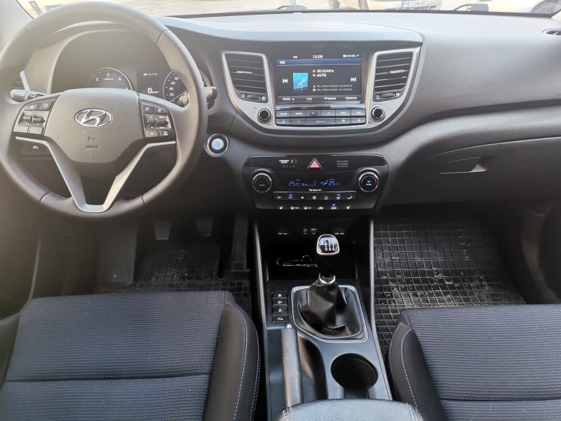 Hyundai Tucson 1, 7cdti klima, снимка 14 - Автомобили и джипове - 49447119