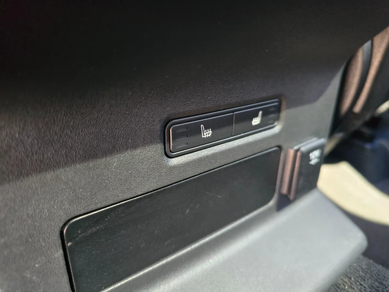 Land Rover Range Rover Velar 100000км, снимка 13 - Автомобили и джипове - 49864080