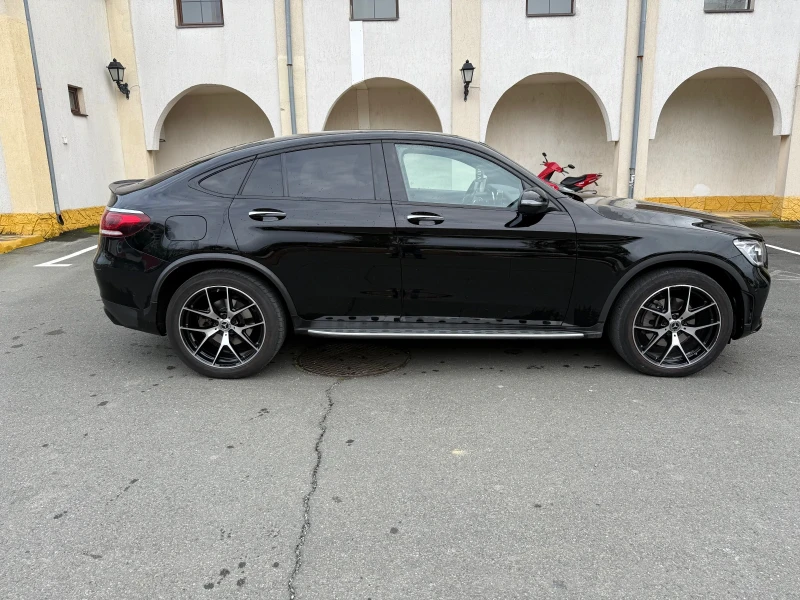 Mercedes-Benz GLC 300 Coupe AMG пакет, гаранция, втори комплект джанти, снимка 3 - Автомобили и джипове - 53059090