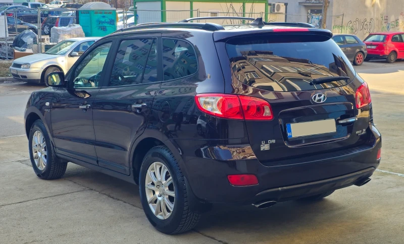Hyundai Santa fe 2.2CRDi/4х4/7места/КОЖА/КЛИМАТРОНИК/ВСИЧКО ПЛАТЕНО, снимка 4 - Автомобили и джипове - 53142364