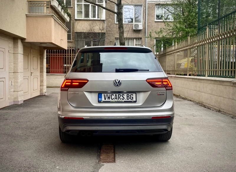 VW Tiguan 2.0 TDI 4motion, снимка 5 - Автомобили и джипове - 53167495