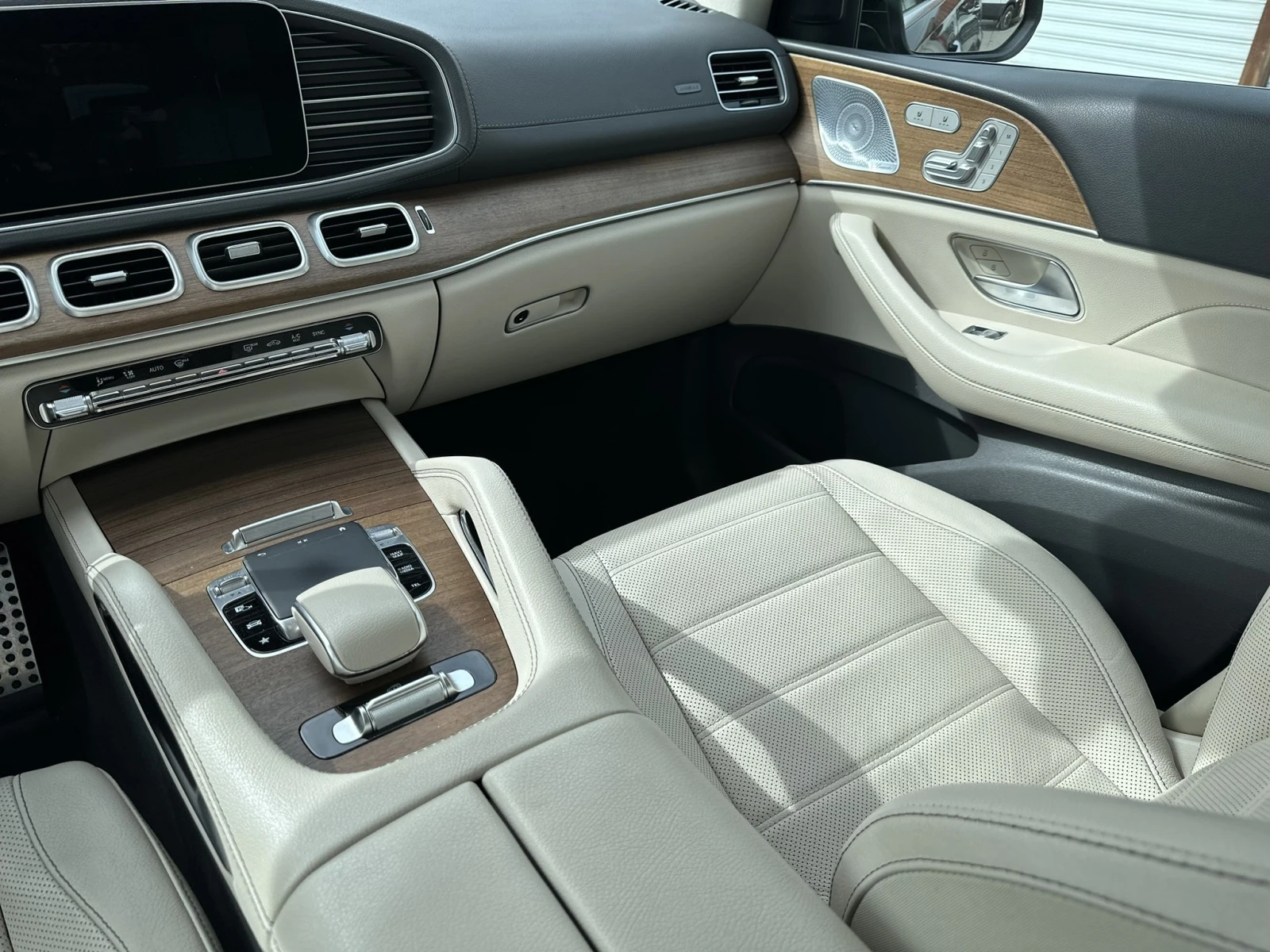 Mercedes-Benz GLS 400 d AMG /360* / pano / 22 / Burmester | Mobile.bg   13