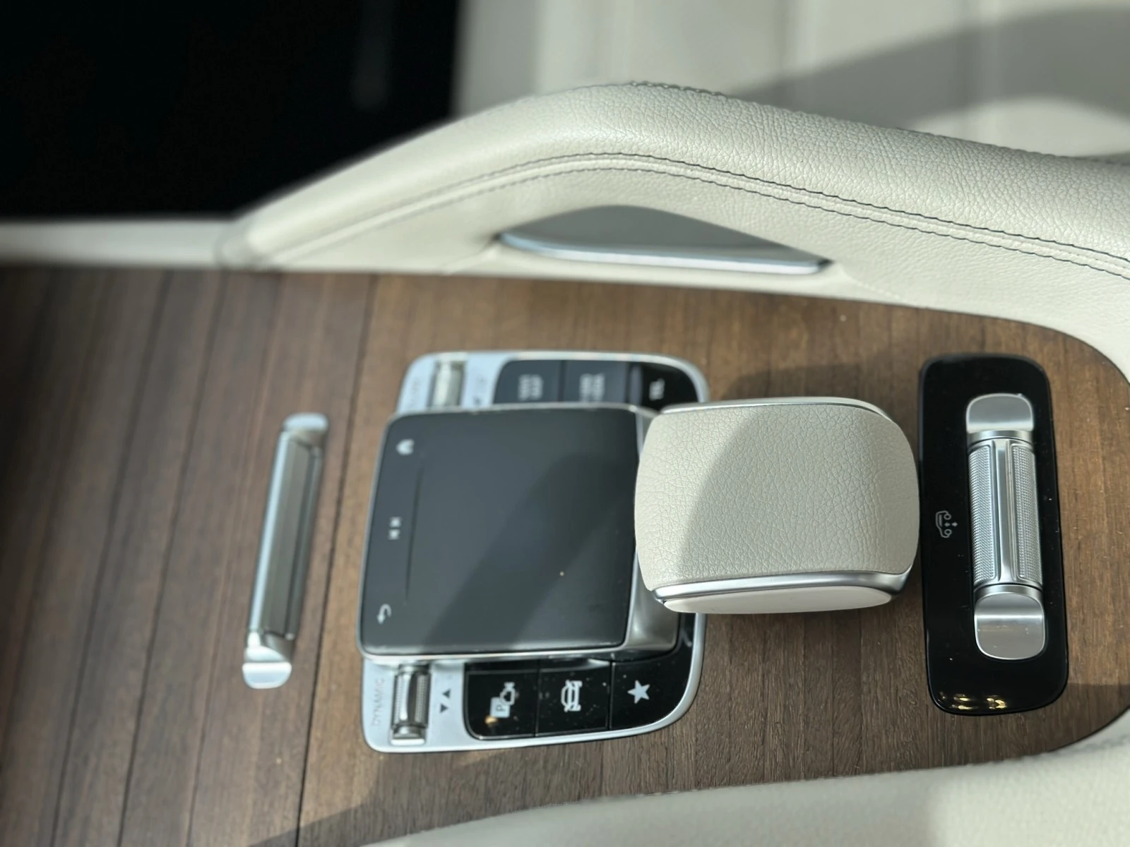 Mercedes-Benz GLS 400 d AMG /360* / pano / 22 / Burmester | Mobile.bg   12