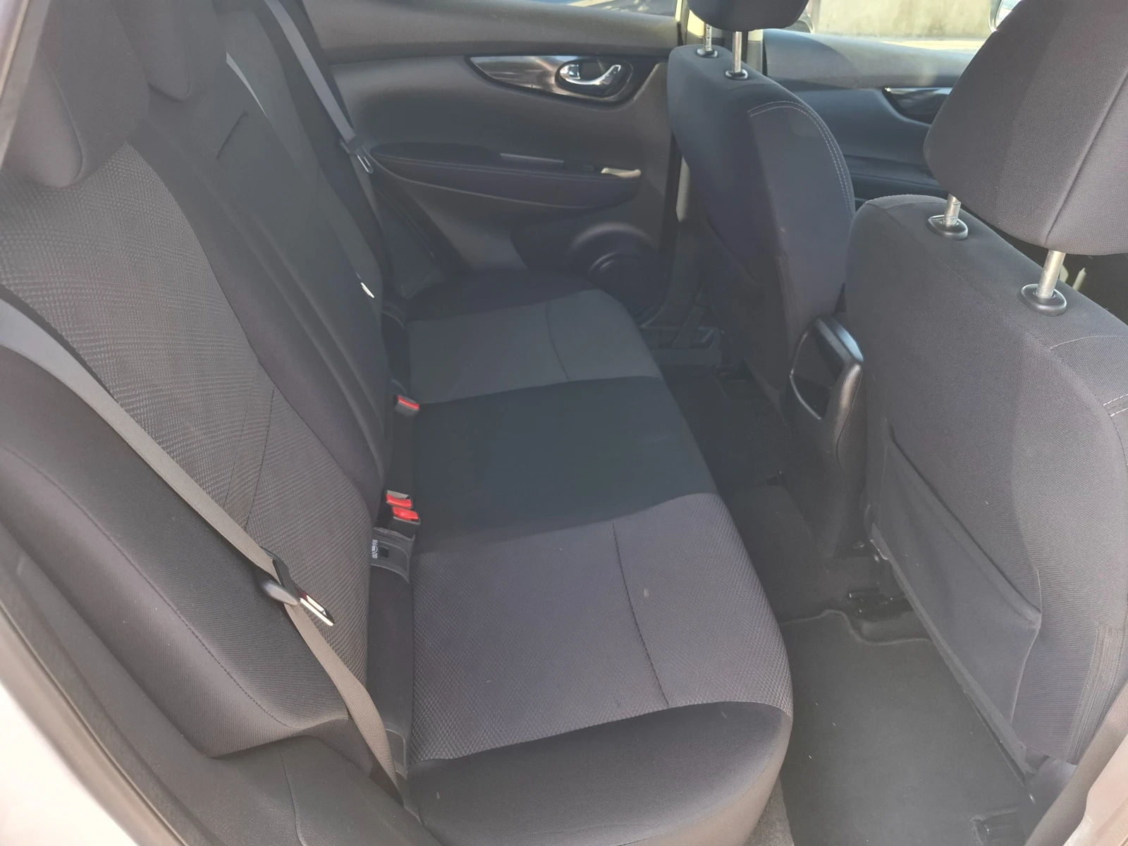 Nissan Qashqai 1.6 DCI TEKNA 360 KAMERA | Mobile.bg � ����������� 10