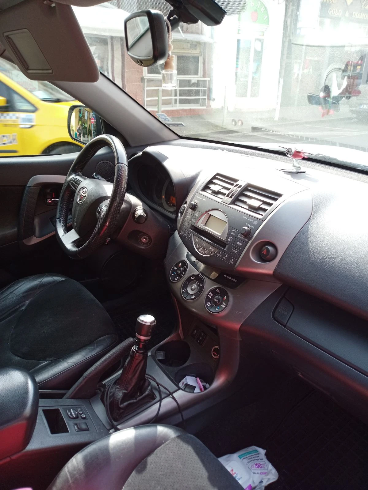 Toyota Rav4 2.2 D4D, 150 к.с., снимка 5 - Автомобили и джипове - 53865660