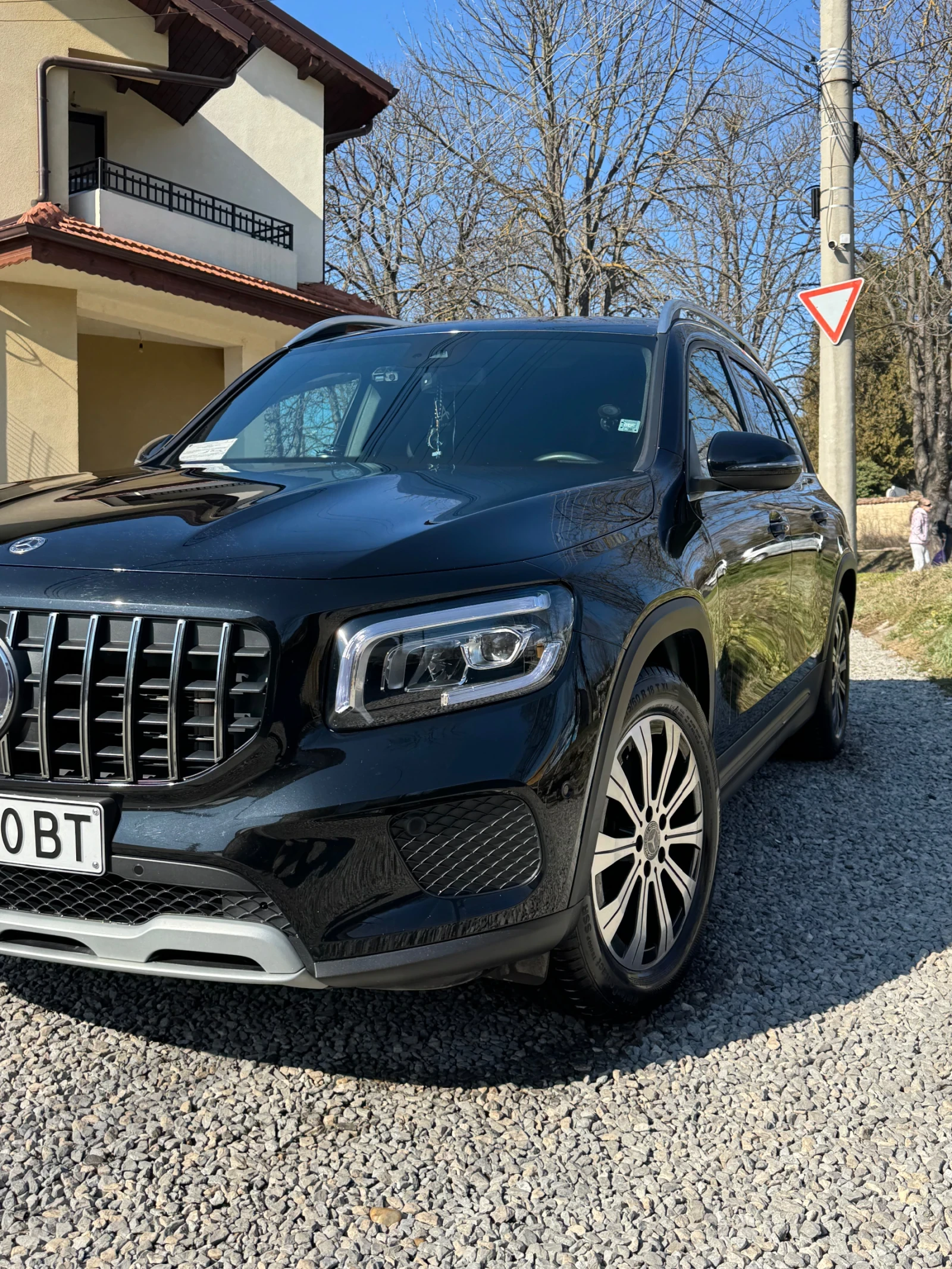 Mercedes-Benz GLB, снимка 3 - Автомобили и джипове - 53964420