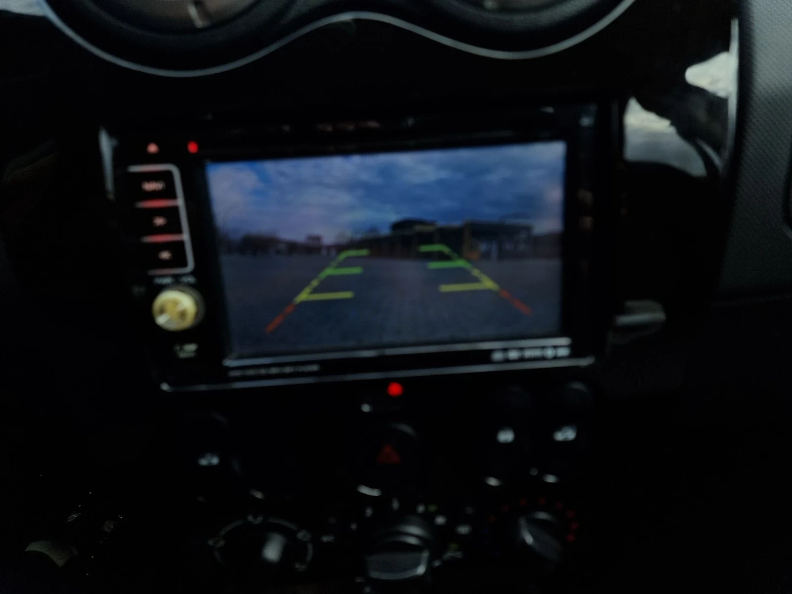 Dacia Duster 1.5 , снимка 10 - Автомобили и джипове - 53976184