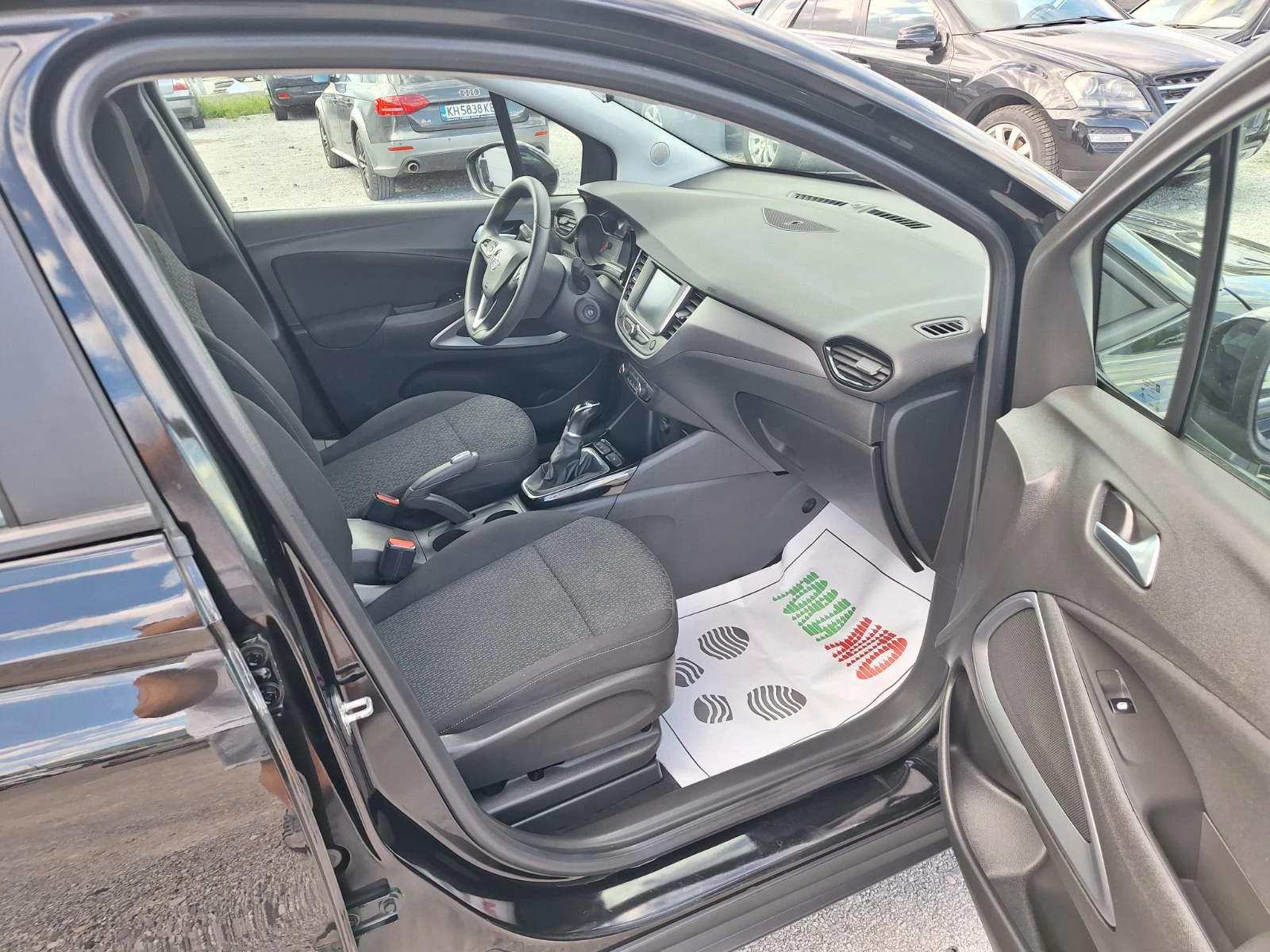 Opel Crossland X 1.2I-118.000км-РЕАЛНИ-2019г, снимка 11 - Автомобили и джипове - 54598131