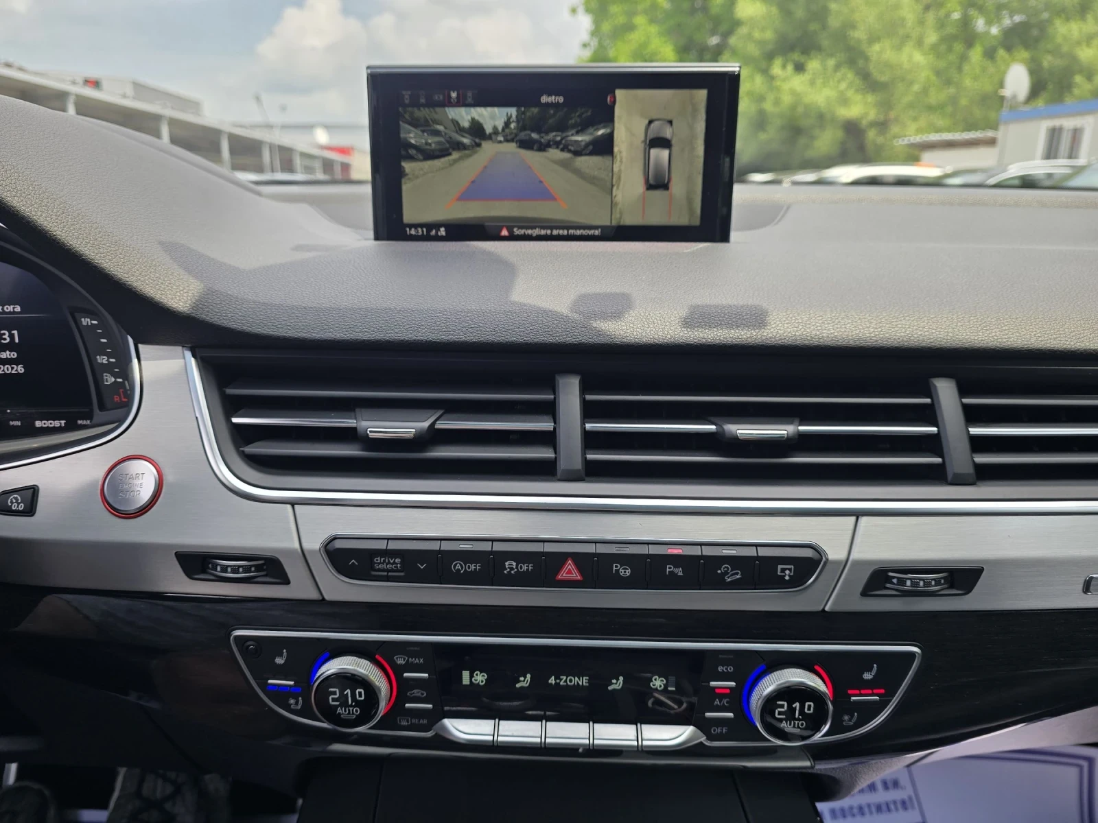 Audi SQ7 Bose Night vision Панорама Въздух Обдухване FULL, снимка 15 - Автомобили и джипове - 54800566