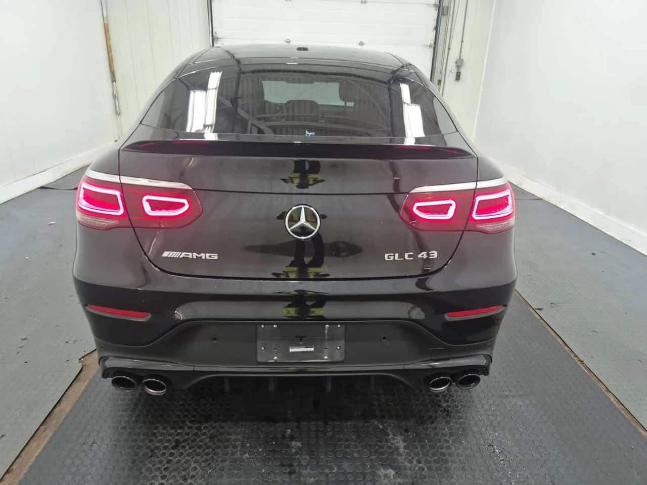 Mercedes-Benz GLC 43 AMG  360 / DISTRONIC / АВТОКРЕДИТ , снимка 6 - Автомобили и джипове - 55446052