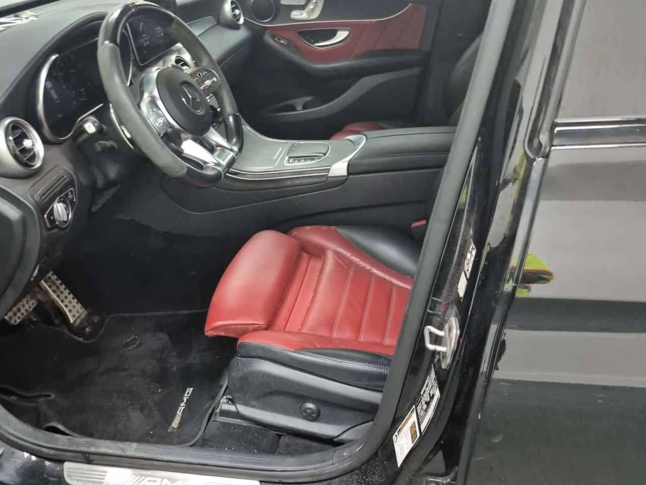 Mercedes-Benz GLC 43 AMG  360 / DISTRONIC / АВТОКРЕДИТ , снимка 10 - Автомобили и джипове - 55446052