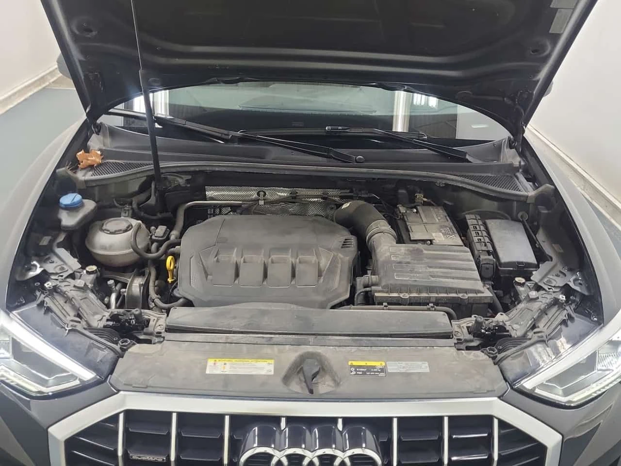 Audi Q3 * KOMFORT * CARFAX * ОПЦИЯ ЗА АВТОКРЕДИТ * , снимка 15 - Автомобили и джипове - 55547783