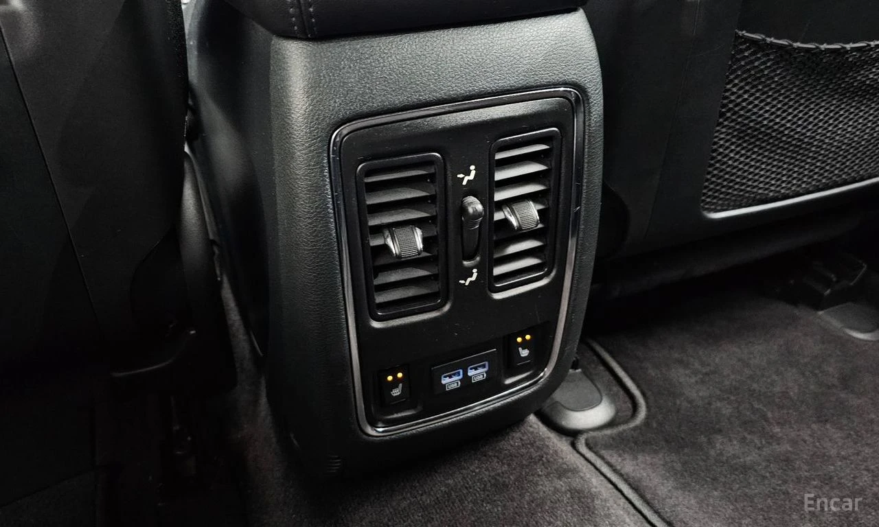 Jeep Grand cherokee 3.6* V6* 8ZF* ПОДГРЕВ* ОБДУХВАНЕ* КАМЕРА* ПАНОРАМА, снимка 16 - Автомобили и джипове - 55954596