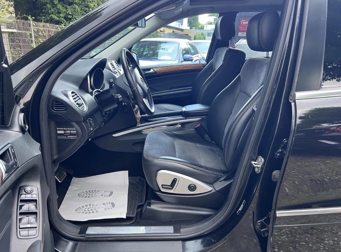 Mercedes-Benz ML 350 ОЧАКВАН ВНОС/FACELIFT/СТЕПЕНКИ/КОЖА/ВЪЗДУХ/LED/, снимка 3 - Автомобили и джипове - 56117966