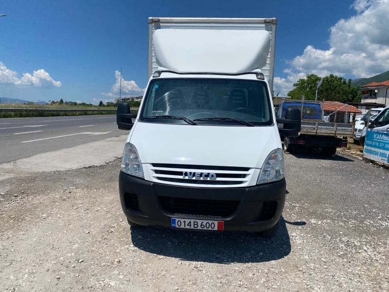 Iveco Daily -35С18/ФУРГОН-4, 50м.+ ПАДАЩ БОРД/ВНОС ОТ ИТАЛИЯ, снимка 2 - Бусове и автобуси - 50552554