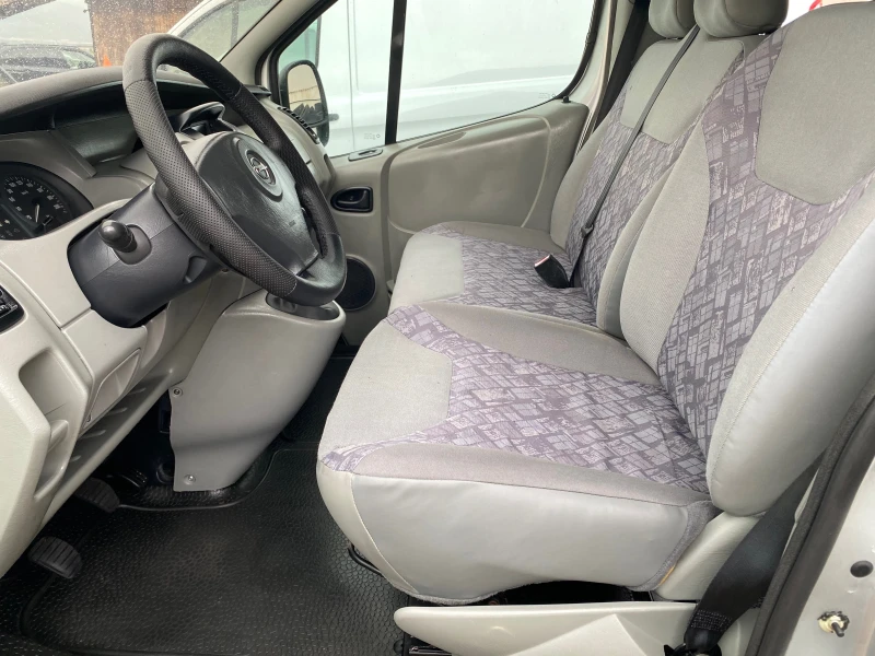 Opel Vivaro -1, 9TDI-101k.c./ПЪТНИЧЕСКИ-9МЕСТА/КЛИМАТИК, снимка 6 - Бусове и автобуси - 52277773