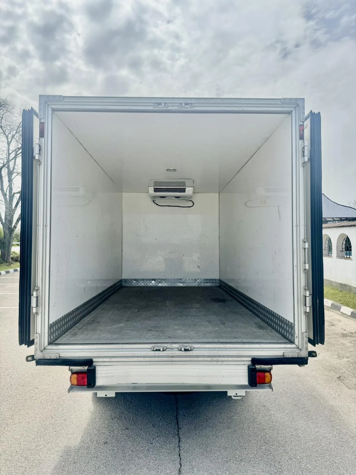 Peugeot Boxer 2.0 BlueHDI - изображение 6