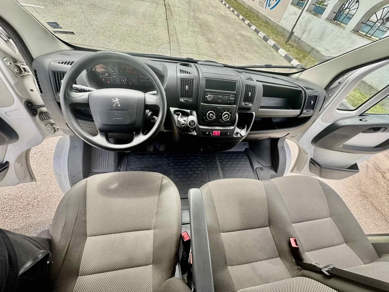 Peugeot Boxer 2.0 BlueHDI - изображение 9