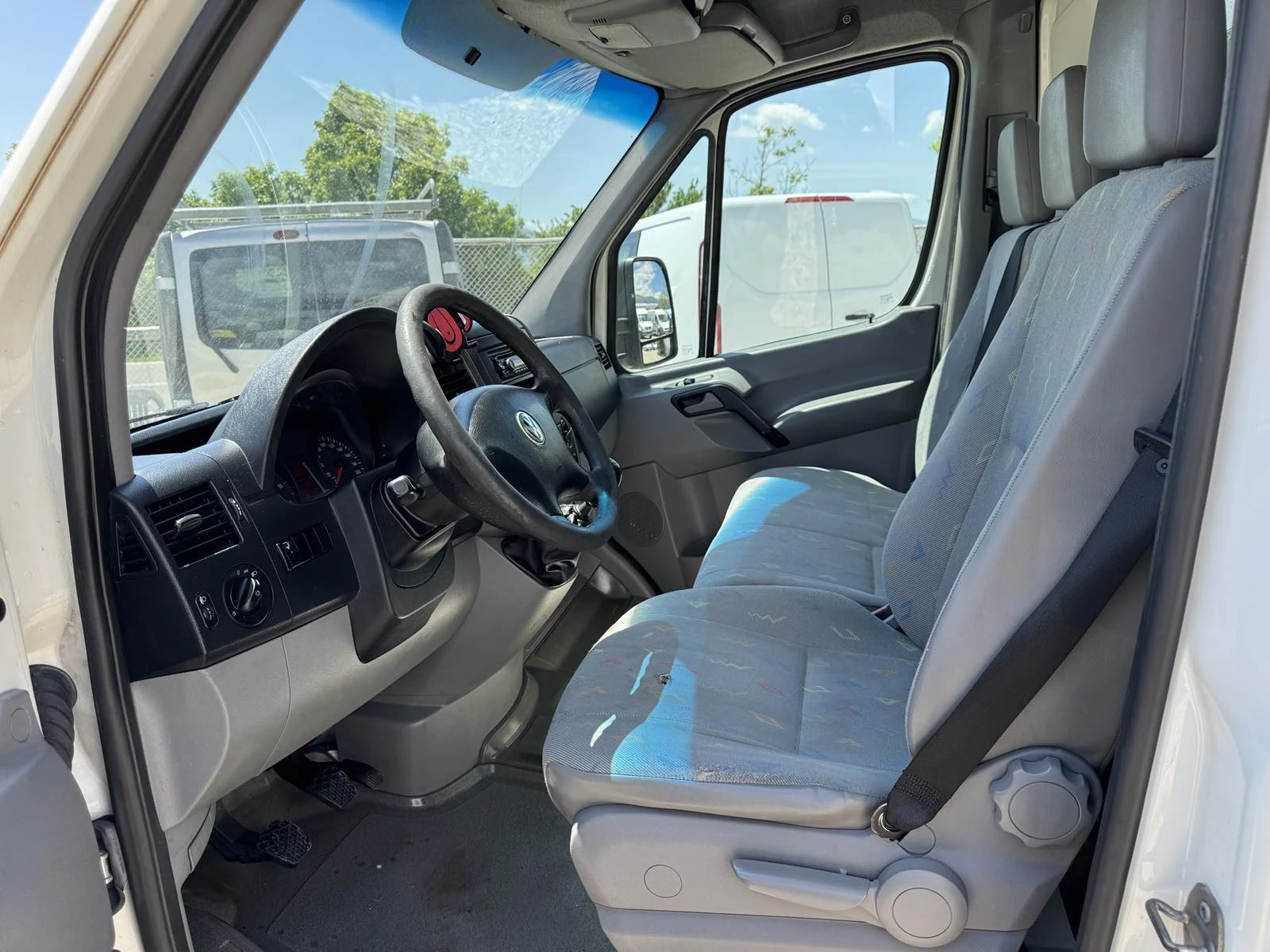 VW Crafter  .  | Mobile.bg   16