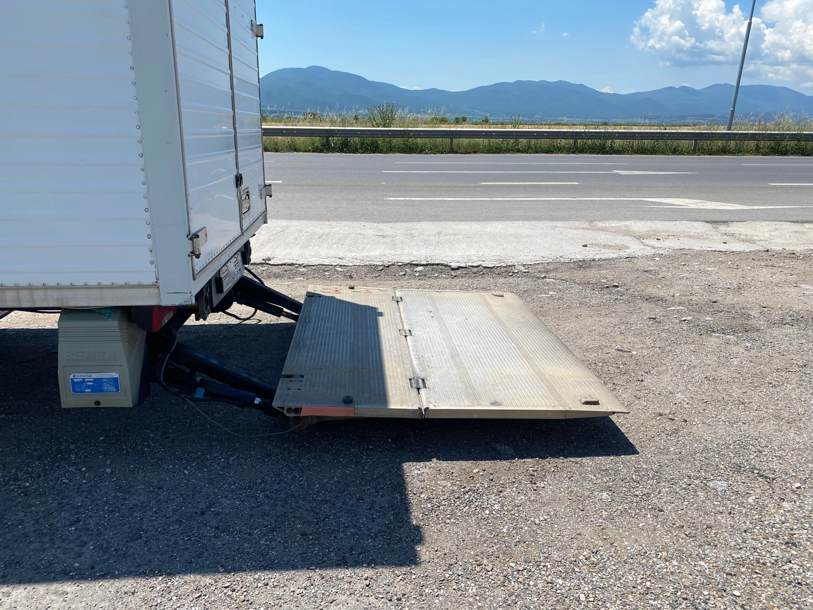 Iveco Daily -35С18/ФУРГОН-4, 50м.+ ПАДАЩ БОРД/ВНОС ОТ ИТАЛИЯ - изображение 9