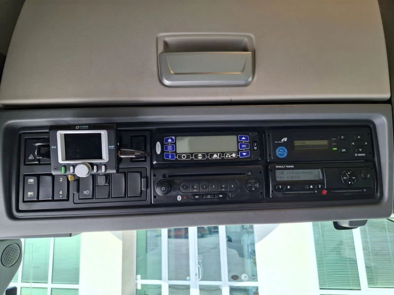 Renault Premium T 520, снимка 16 - Камиони - 51592762